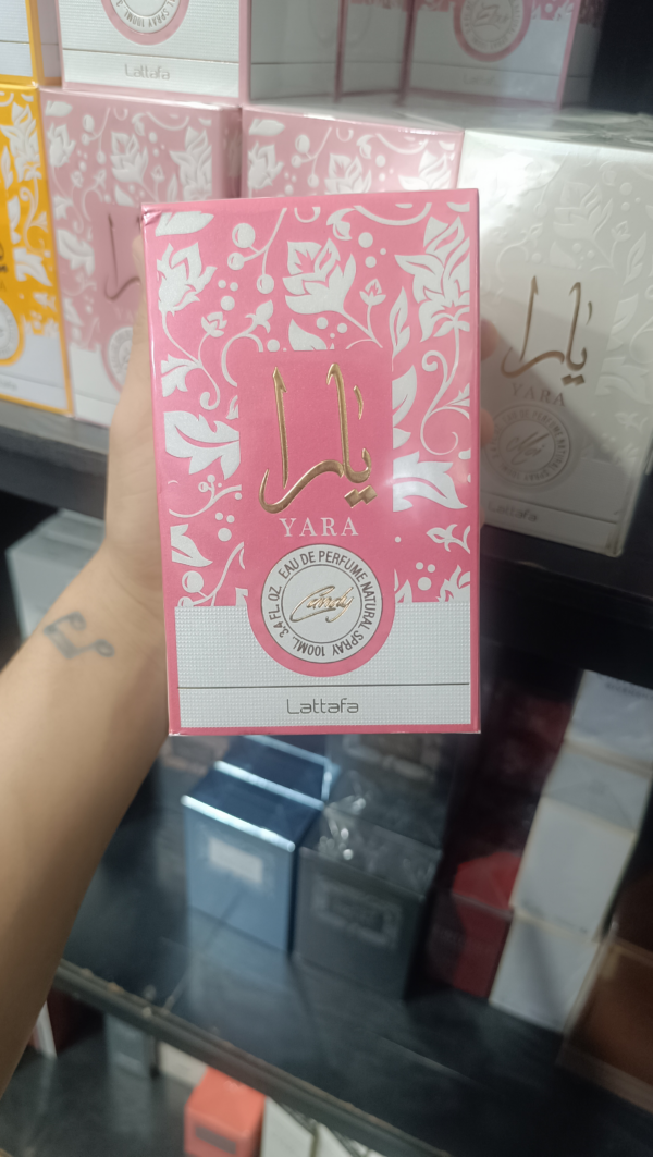 Lattafa Yara es un popular Eau de Parfum